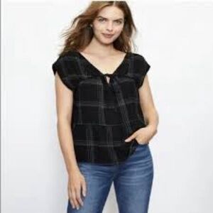 LOFT Sleeveless Top Women's Size Small Swiss Dot Stripes